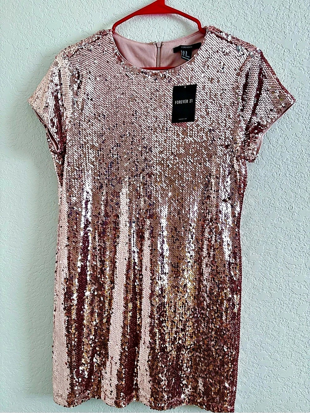 Forever 21 Knit Dress - Shd Sequin Mini Dress in Pink Size Medium NWT